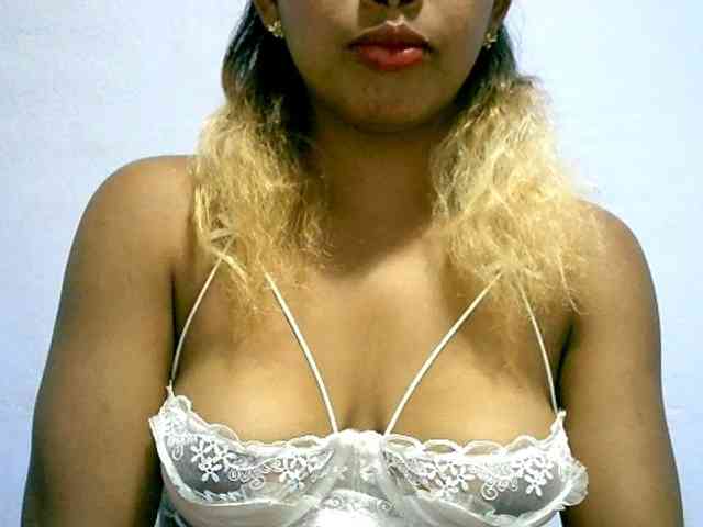 BelliBellaha webcam