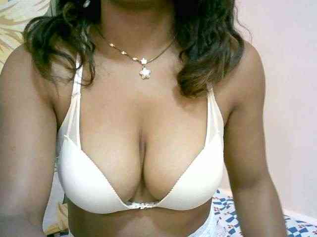 BelliBellaha webcam