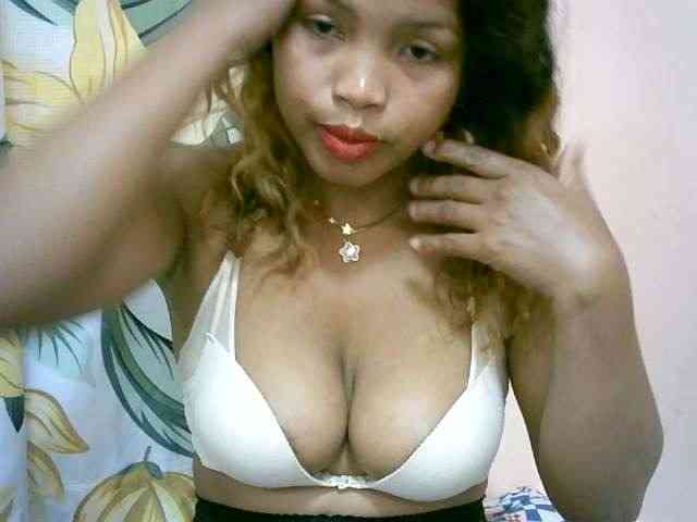 BelliBellaha webcam