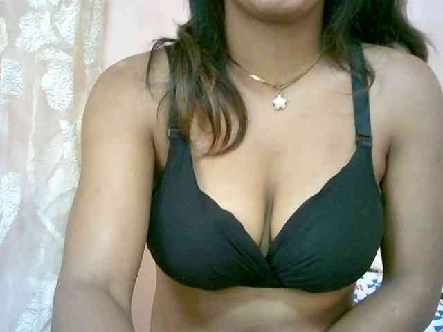 BelliBellaha webcam