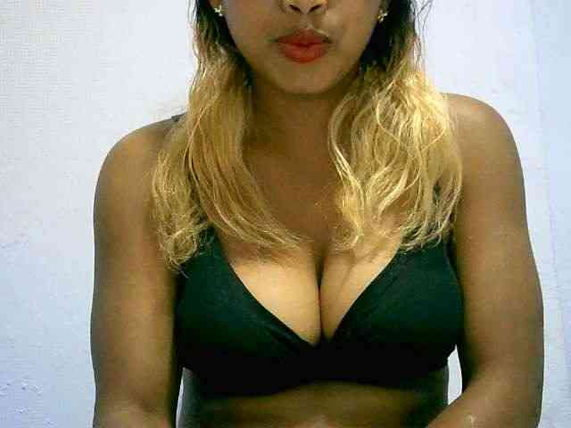 BelliBellaha webcam
