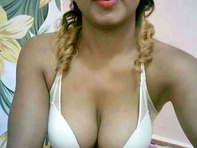 BelliBellaha webcam