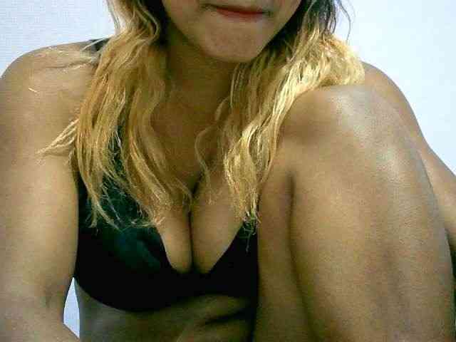 BelliBellaha webcam