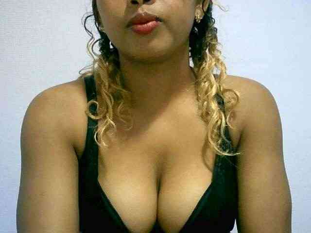 BelliBellaha webcam