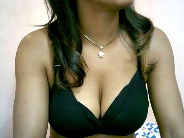 BelliBellaha webcam