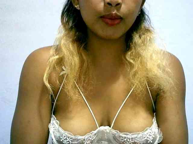 BelliBellaha webcam