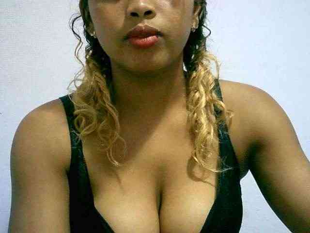 BelliBellaha webcam