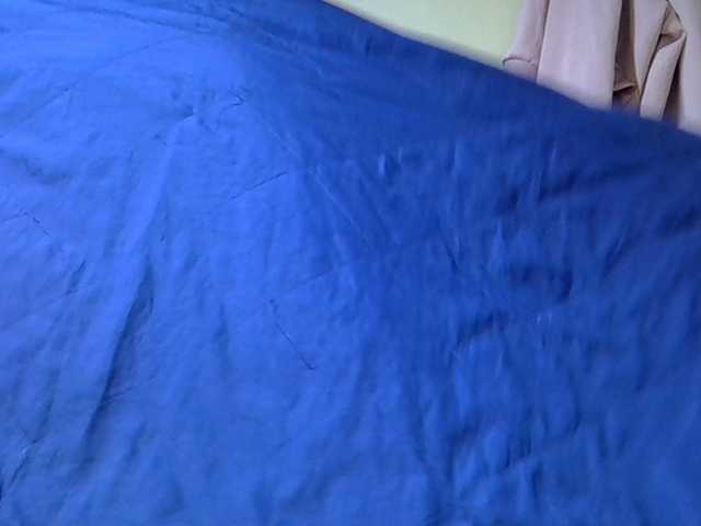 le modèle Sweetystarlit est en webcam porno dans un show sur le site bongacams, il possède les tags suivants: Ebony,Brunette,Trimmed