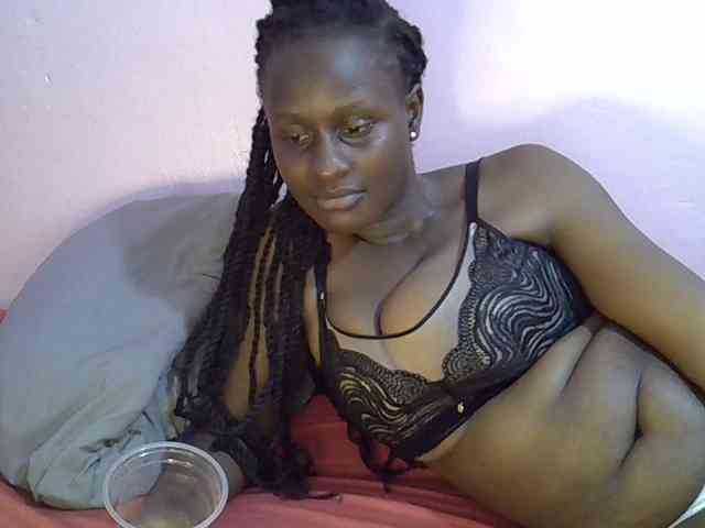 Sweetystarlit webcam