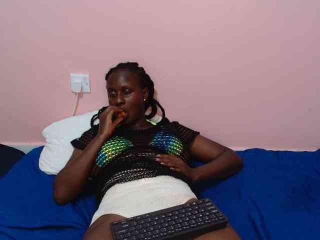 Sweetystarlit webcam