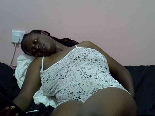 Sweetystarlit webcam