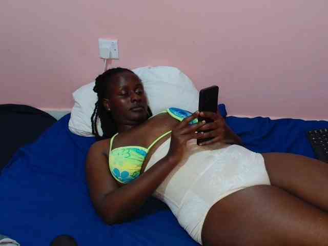 Sweetystarlit webcam