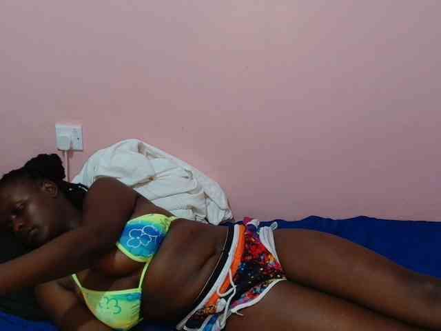 Sweetystarlit webcam