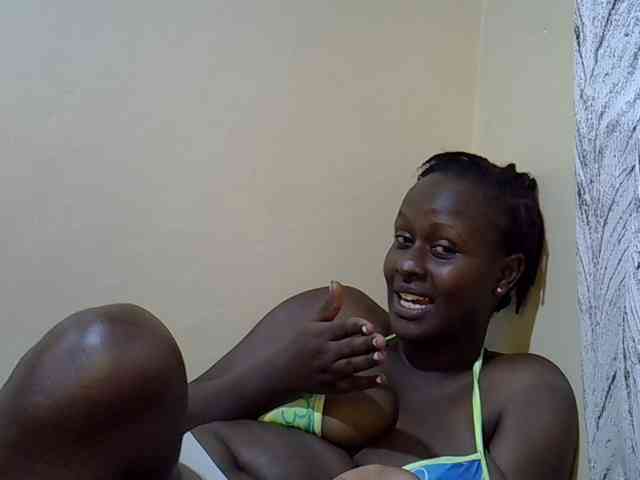 Model: Sweetystarlit