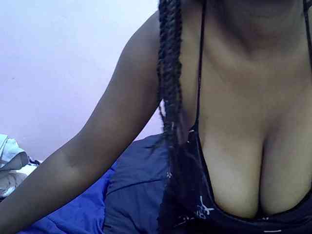 Sweetystarlit webcam