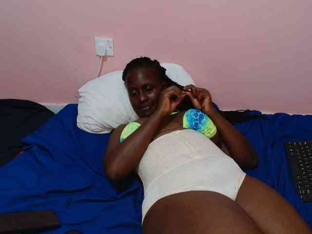 Sweetystarlit webcam