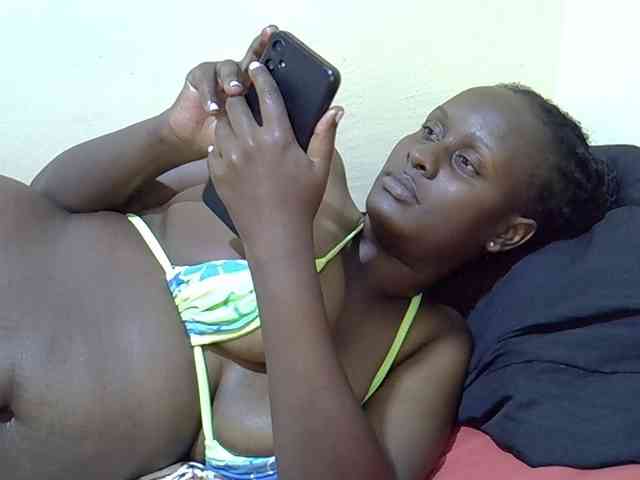 Sweetystarlit webcam