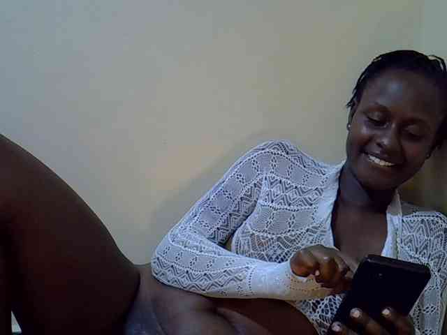 Model: Sweetystarlit