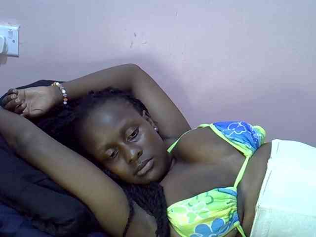 Sweetystarlit webcam