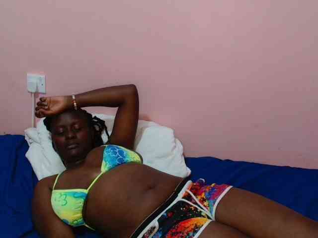 Sweetystarlit webcam