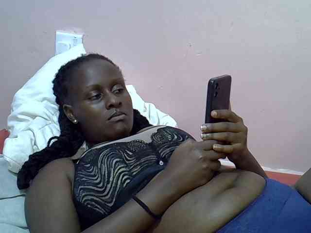 Sweetystarlit webcam