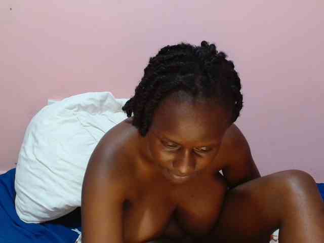 Sweetystarlit webcam