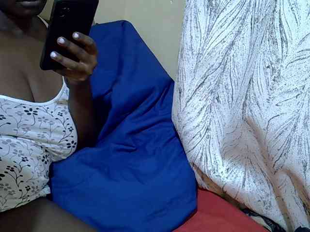 Sweetystarlit webcam