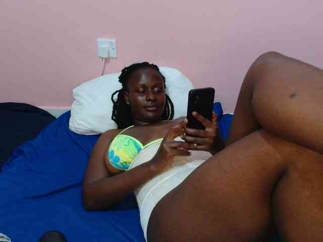 Sweetystarlit webcam