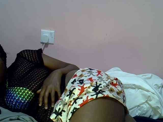 Sweetystarlit webcam