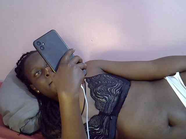 Sweetystarlit webcam