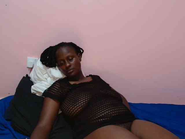 Sweetystarlit webcam