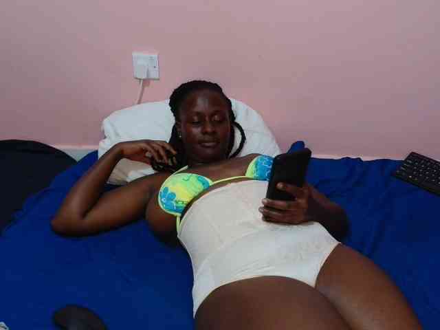 Sweetystarlit webcam