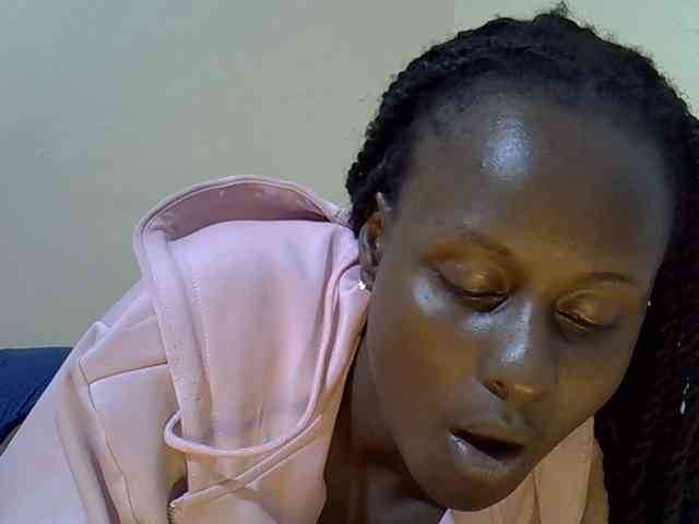 Sweetystarlit webcam