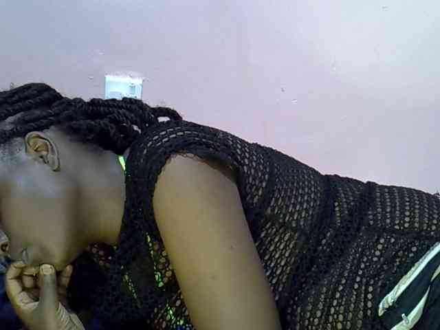 Sweetystarlit webcam