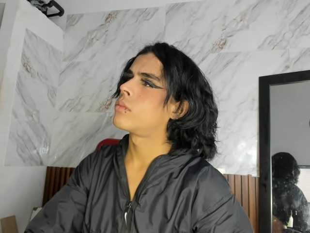 estefani-robles live cam