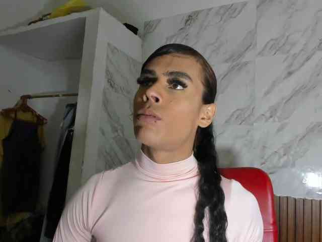 estefani-robles Live Webcam on BongaCams