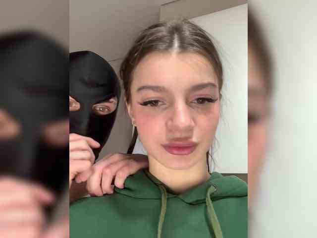 Модель: Shottup-and-Max