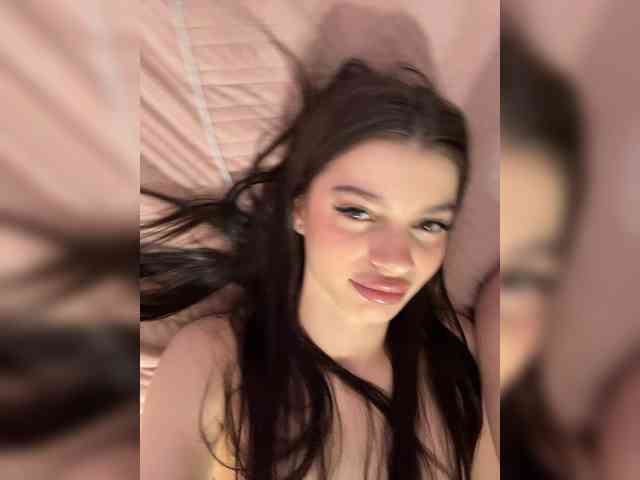 Model: Shottup-and-Max