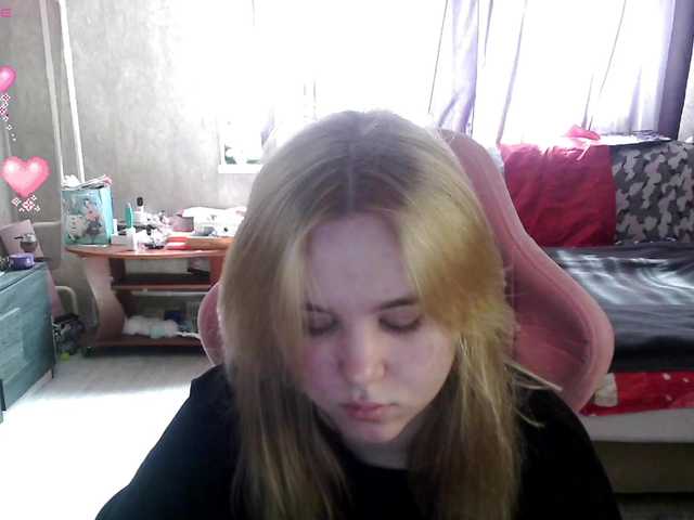 Ariana-May's BongaCams show and profile