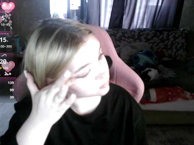 Ariana-May's BongaCams show and profile