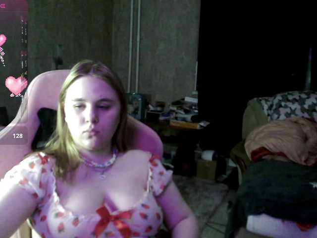 Ariana-May's BongaCams show and profile