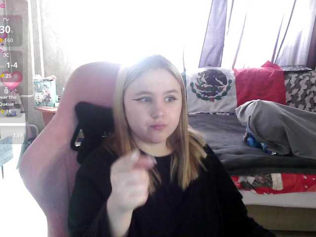 Ariana-May's BongaCams show and profile