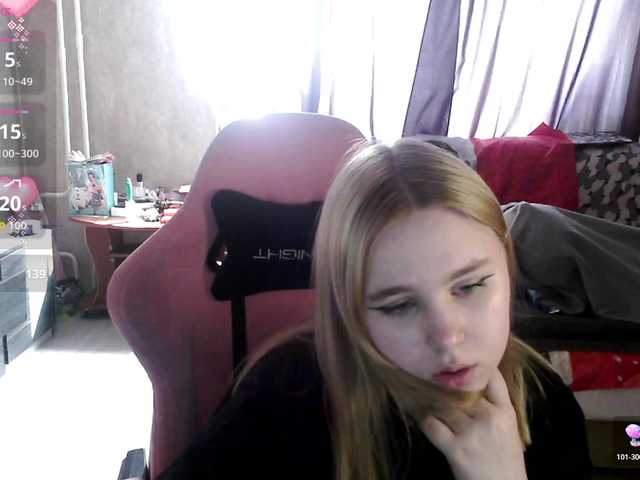 Ariana-May's BongaCams show and profile