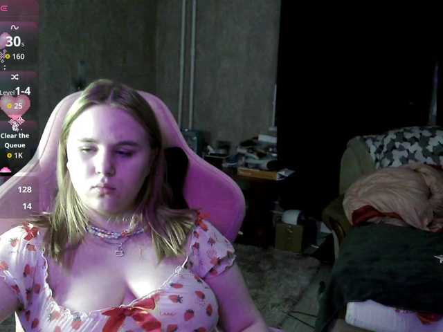 Ariana-May's BongaCams show and profile