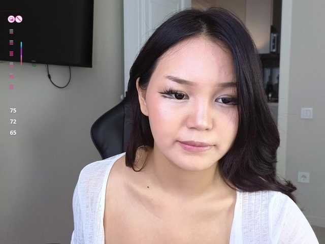 kiok0baby live cam on BongaCams