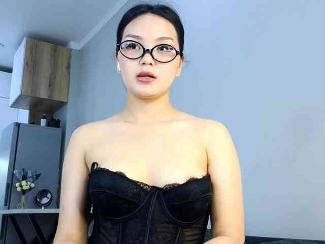 Model: kiok0baby