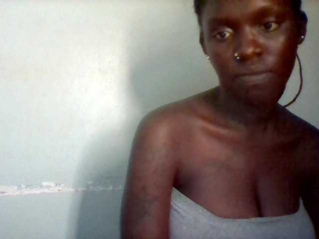 Cutie-butterfly Live Cam and Statistics on UnifiedCams