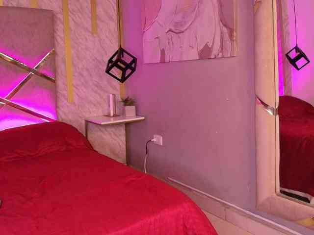 MiaTtentacion webcam