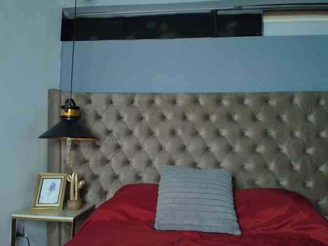 MiaTtentacion webcam