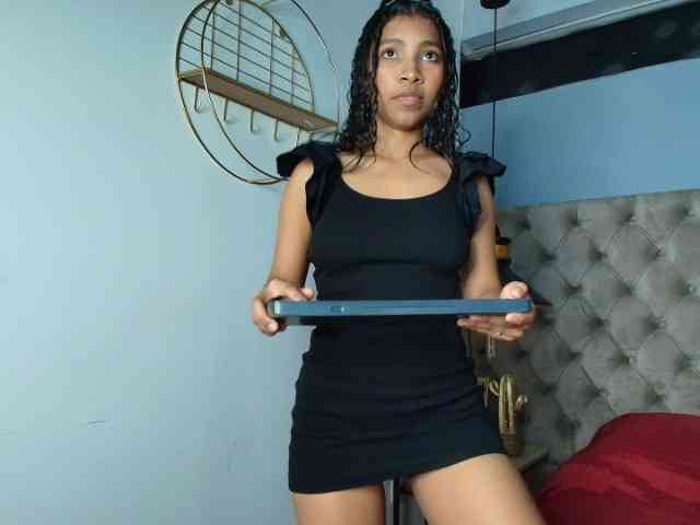 MiaTtentacion webcam